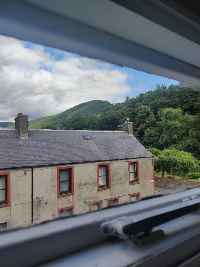 Biking In The Borders Vila Innerleithen Exterior foto